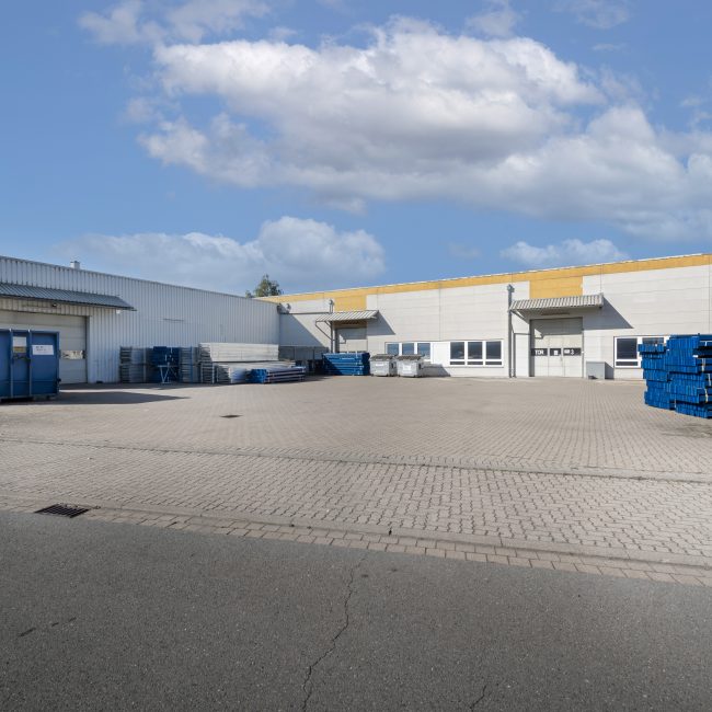 Actum Real Estate Investment Referenz Hannover Garbsen Gewerberaum