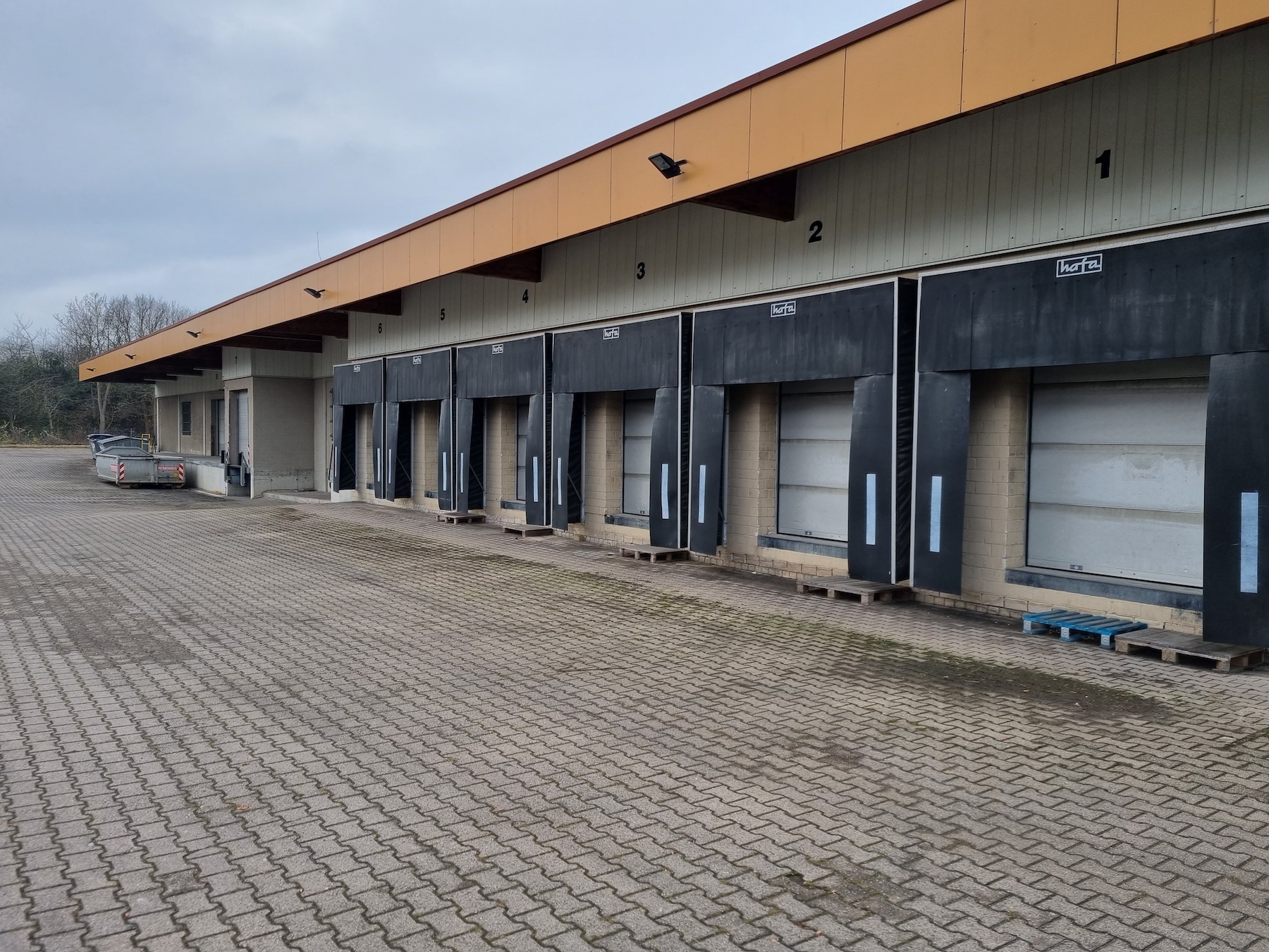 Actum Real Estate Investment Referenz Hannover Langenhagen Terminal